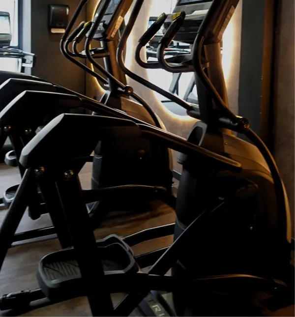 Zona de cardio en ICROM FITNESS